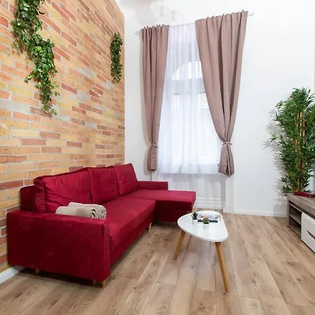 Downtown Serenity Suites - Geraldine Budapest Exterior photo